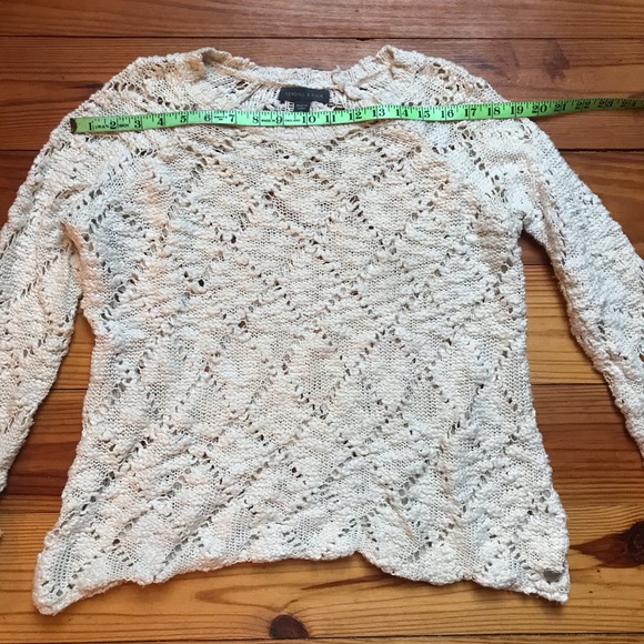 Kendall & Kylie White Sweater, EUC, M - Picture 5 of 12